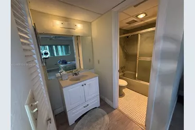 7797 Golf Cir Dr #102, Margate, FL 33063 - Photo 6