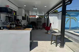 729 E 23rd St, Hialeah, FL 33013 - Photo 18