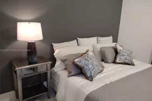 60 SW 13th St, Miami, FL 33130 - Photo 16