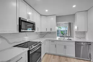 181 SW 76th Terrace, Margate, FL 33068 - Photo 10