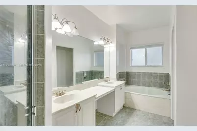 1916 SE 23rd Ave #1916, Homestead, FL 33035 - Photo 16