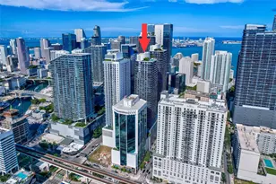 55 SW 9th St, Miami, FL 33130 - Photo 42