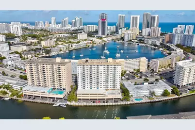 427 Golden Isles Dr #5J, Hallandale Beach, FL 33009 - Photo 42