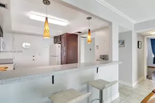 427 Golden Isles Dr, Hallandale Beach, FL 33009 - Photo 16