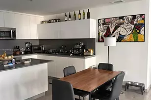 88 SW 7th St, Miami, FL 33130 - Photo 10