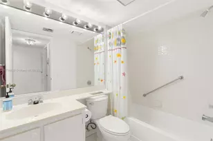 9585 N Belfort Cir, Tamarac, FL 33321 - Photo 22