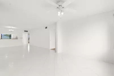 9585 N Belfort Cir #308, Tamarac, FL 33321 - Photo 26