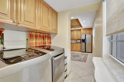 4020 W Palm Aire Dr #204, Pompano Beach, FL 33069 - Photo 4