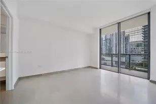 88 SW 7th St, Miami, FL 33130 - Photo 8