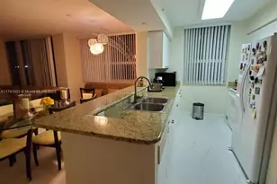 19501 W Country Club Dr, Aventura, FL 33180 - Photo 10