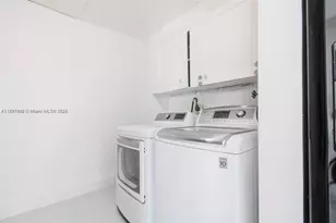 8441 NW 18th St, Pembroke Pines, FL 33024 - Photo 8