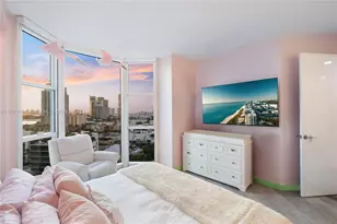 300 South Pointe Dr, Miami Beach, FL 33139 - Photo 34