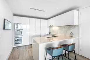 10201 Collins Ave, Bal Harbour, FL 33154 - Photo 10