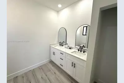 313 Radium Avenue, Lehigh Acres, FL 33975 - Photo 4