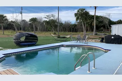 6003 S Indian River Dr, Fort Pierce, FL 34982 - Photo 8