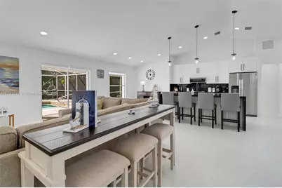 172 Plantation Cir #172, Naples, FL 34104 - Photo 10