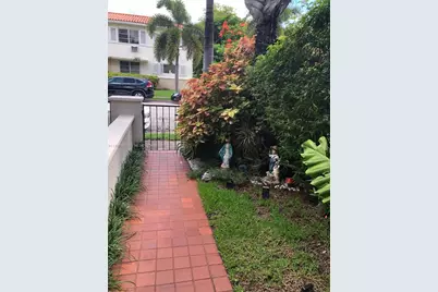 248 Majorca Ave #248, Coral Gables, FL 33134 - Photo 2