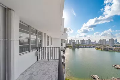 2780 NE 183rd St #2106, Aventura, FL 33160 - Photo 6