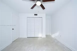 1720 NW N River Dr, Miami, FL 33125 - Photo 16