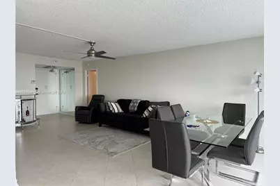 301 174th St #1105, Sunny Isles Beach, FL 33160 - Photo 8