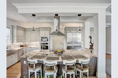 2340 NE 48th St, Lighthouse Point, FL 33064 - Photo 16