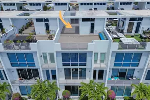 2725 NE 1st St, Pompano Beach, FL 33062 - Photo 8