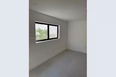 2939 Indian Creek Dr #307, Miami Beach, FL 33140 - Photo 12