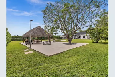 21411 SW 248th St, Homestead, FL 33031 - Photo 16