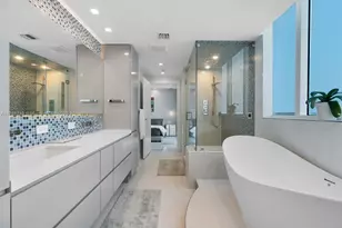 3801 Collins Ave, Miami Beach, FL 33140 - Photo 12