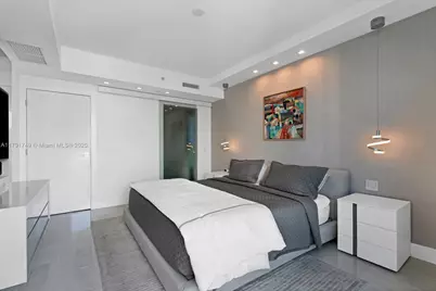 3801 Collins Ave #703, Miami Beach, FL 33140 - Photo 10