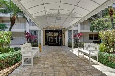 3520 Oaks Way #308, Pompano Beach, FL 33069 - Photo 26