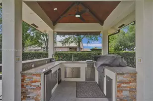 19323 SW 55th St, Miramar, FL 33029 - Photo 38