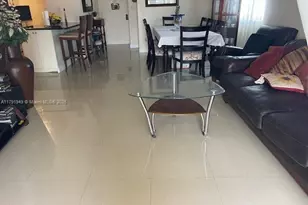 4400 Hillcrest Dr, Hollywood, FL 33021 - Photo 10