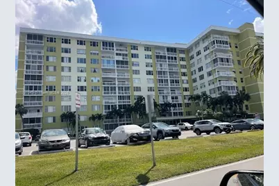 4400 Hillcrest Dr #701B, Hollywood, FL 33021 - Photo 1