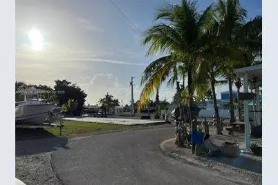 325 Calusa Street Lot 245, Key Largo, FL 33037 - Photo 2
