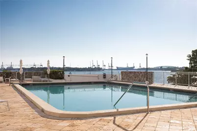 11 Island Ave #407, Miami Beach, FL 33139 - Photo 38