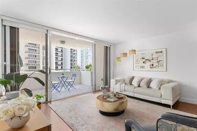 11 Island Ave #407, Miami Beach, FL 33139 - Photo 2