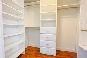 2641 N Flamingo Rd, Sunrise, FL 33323 - Photo 14