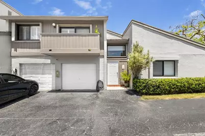 10761 SW 113th Pl #102D, Miami, FL 33176 - Photo 1