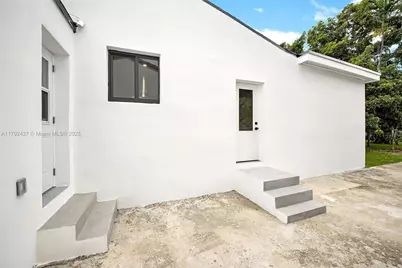 1854 SW 17th St #0, Miami, FL 33145 - Photo 30