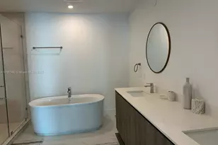 17550 Collins Ave, Sunny Isles Beach, FL 33160 - Photo 12