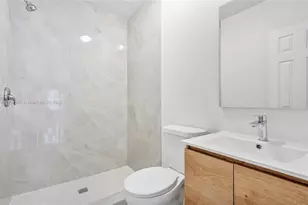 1810 NW 47th St, Miami, FL 33142 - Photo 18