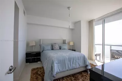 475 Brickell Ave #5007, Miami, FL 33131 - Photo 12