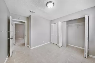 1251 SW 73rd Ave, North Lauderdale, FL 33068 - Photo 8