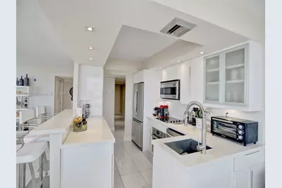 18011 Biscayne Blvd #1904, Aventura, FL 33160 - Photo 6