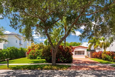 310 Woodcrest Rd, Key Biscayne, FL 33149 - Photo 1