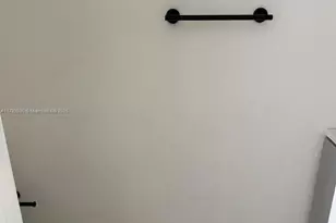 1350 W 53rd St, Hialeah, FL 33012 - Photo 8