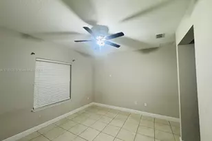 309 W Aster Ct, Other City - In The State Of Florida, FL 34759 - Photo 2