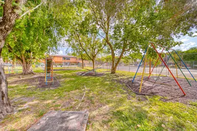 9440 W Flagler St #205, Miami, FL 33174 - Photo 24