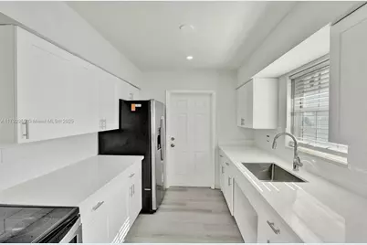 5657 Grant St, Hollywood, FL 33021 - Photo 6